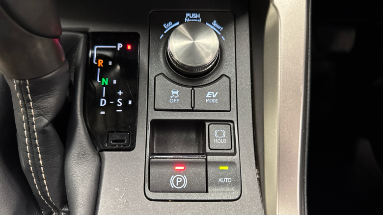 Lexus NX 300h 2.5 5dr CVT FWD [17 inch Alloy/without Nav] Hybrid Estate